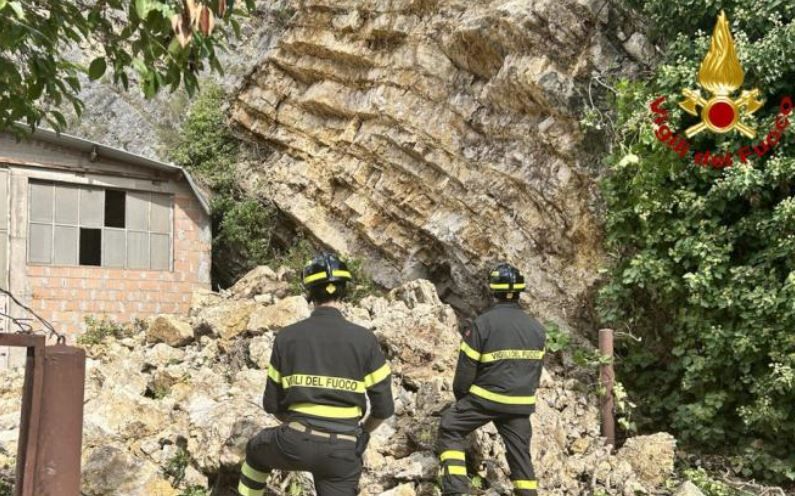 vigili del fuoco amelia